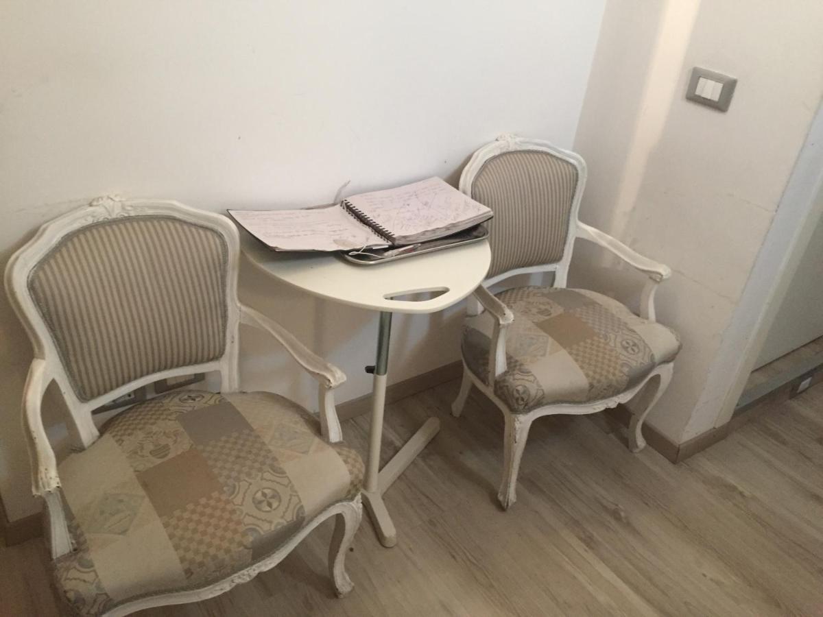 B&B Spqr โรม ภายนอก รูปภาพ