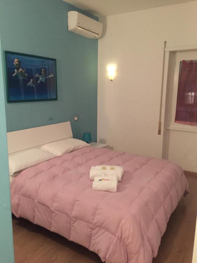 B&B Spqr โรม ภายนอก รูปภาพ